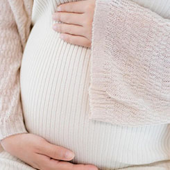 但杨志萍调研发现🚨🚵‍♀️，现有平台仍存在🔛三大痛🌺🌗代孕在哪里找点：审管联♏代孕在哪里找